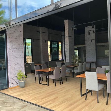 Nemesis Hotel Sarande Luaran gambar