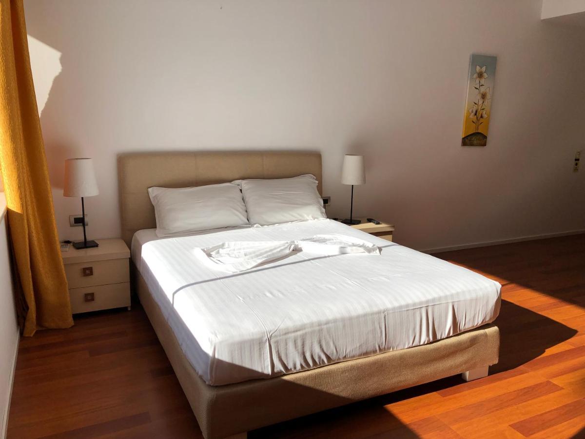 Nemesis Hotel Sarande Luaran gambar